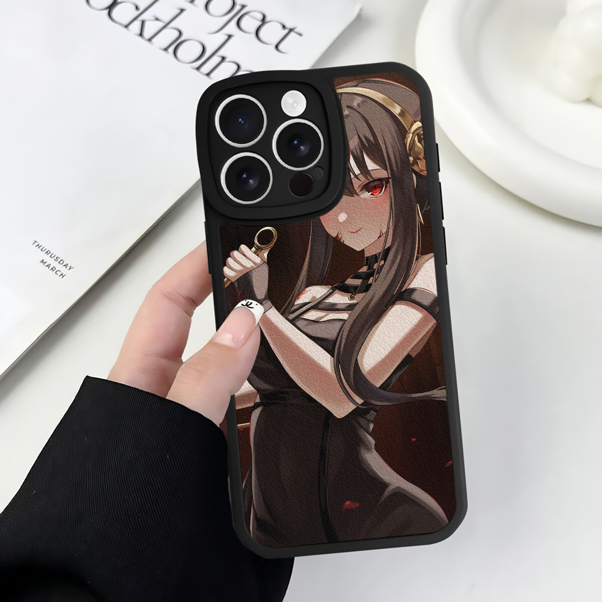 （画像用） SPY×FAMILY间谍家家酒 【iPhone 16シリーズ対応】シリコンスマホケース（レザー調） 材質：シリコン
